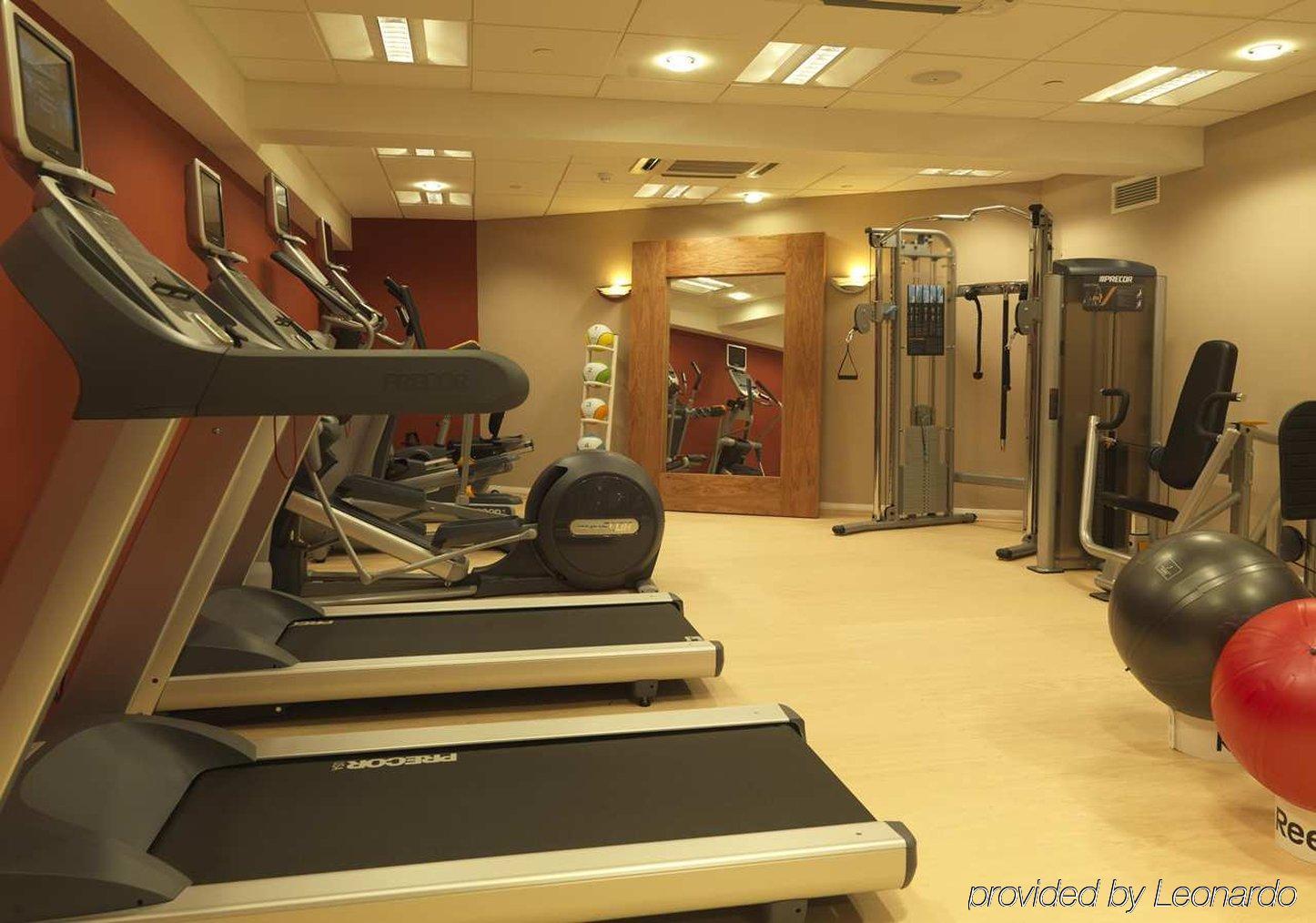 Hilton Garden Inn Aberdeen City Centre Udogodnienia zdjęcie
