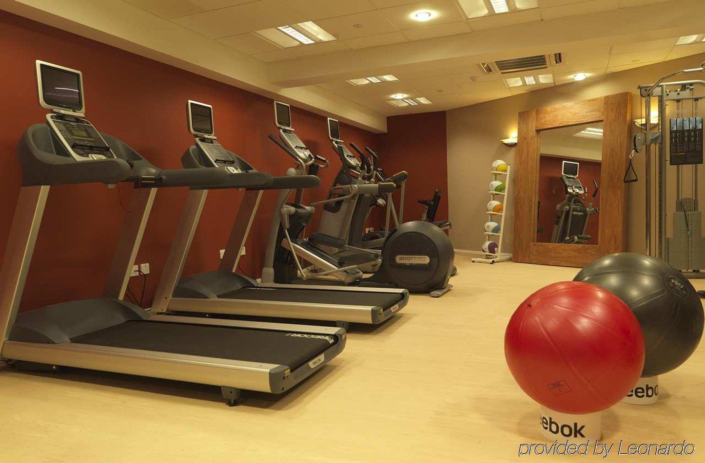 Hilton Garden Inn Aberdeen City Centre Udogodnienia zdjęcie